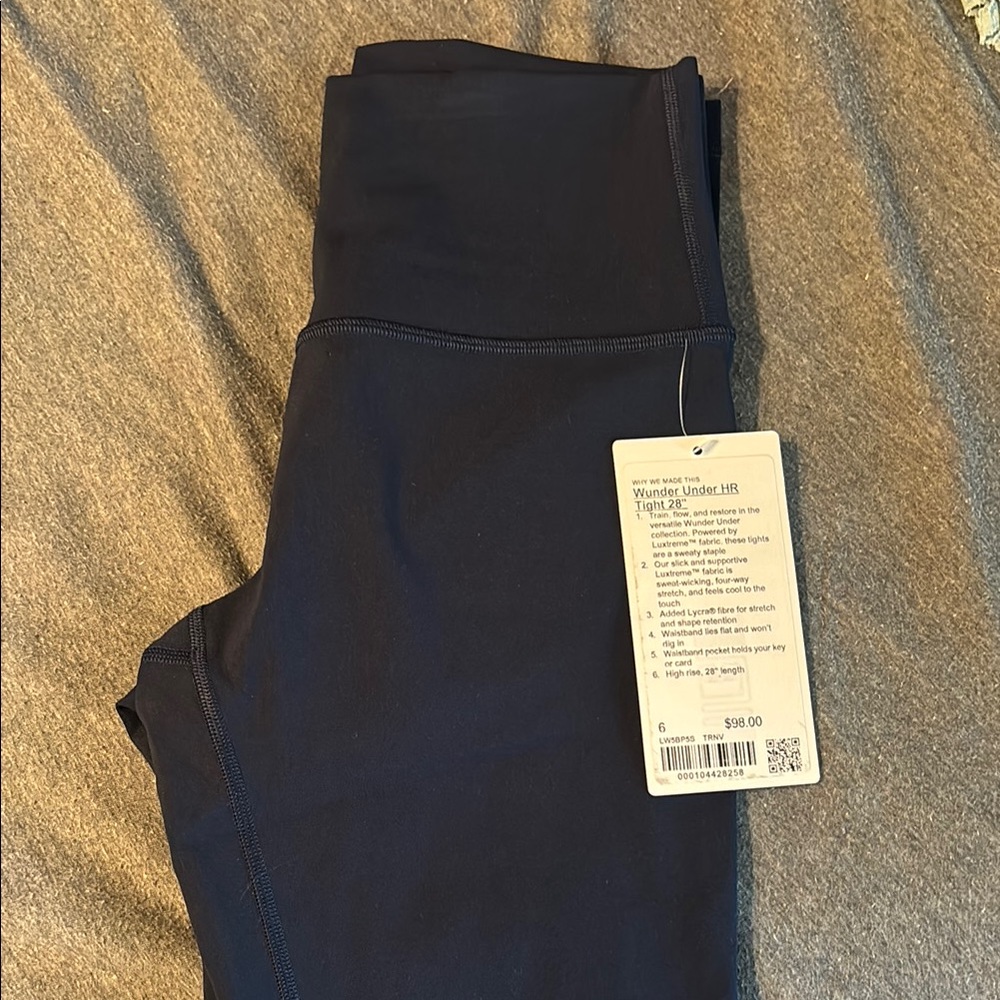 lululemon navy Wunder Under HR leggings 28in size 6 BNWT